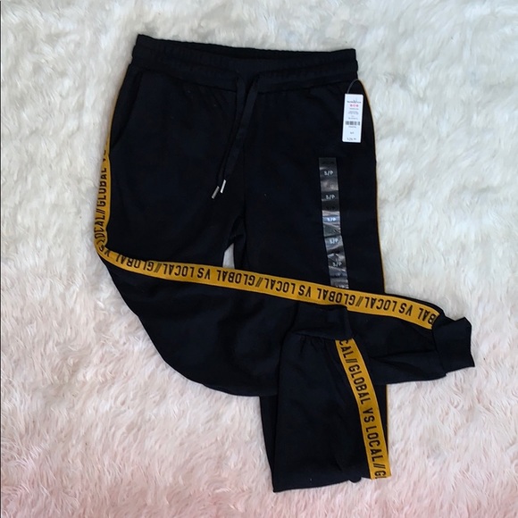 Ardene Pants - 🤍4/$30🤍. NWT Black Joggers